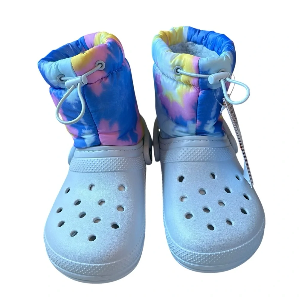 CROCS Classic Lined Neo Puff Tie Dye Boots NWT Size 5‎